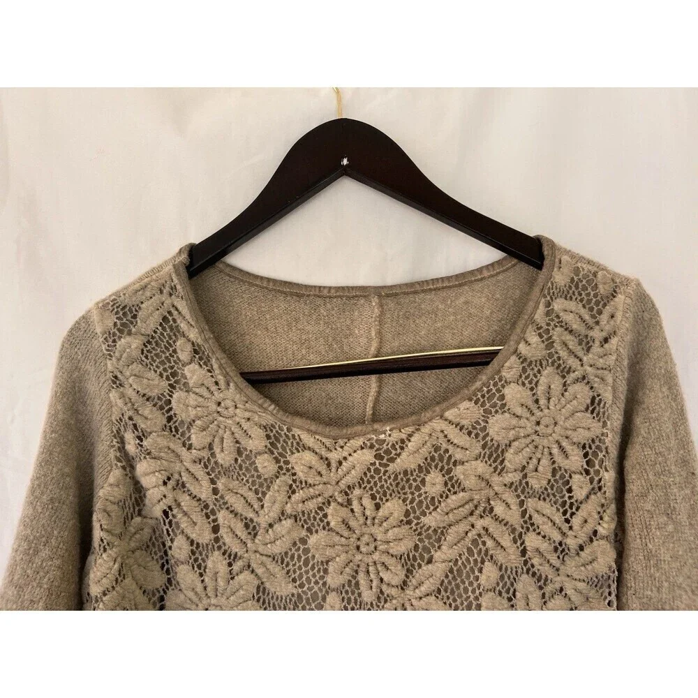 Women’s Knit Tunic Silk Top Beige Lace Floral Sheer Ruffle Hem Mori Coquette